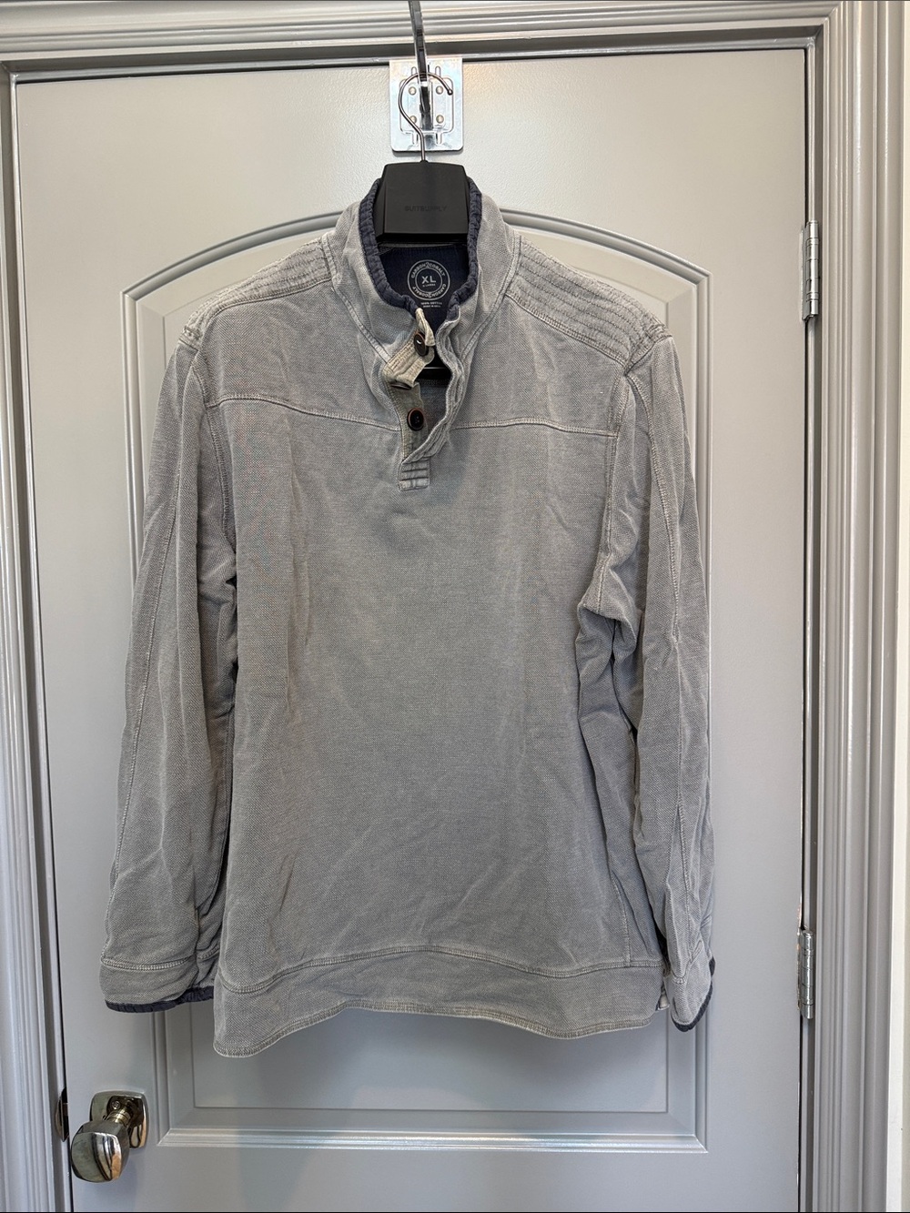 Carbon2Cobalt Men's Gray/Navy Quarter-Placket Pullover